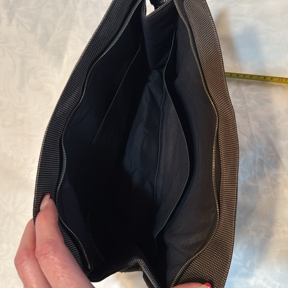 Hermes clutch bag, gray canvas - Picture 5 of 7